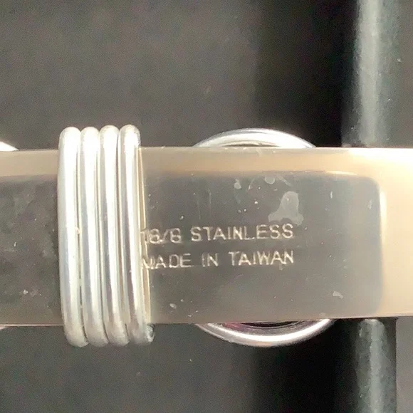 Wild Eye Designs~ Cake Server - Picture 3 of 5